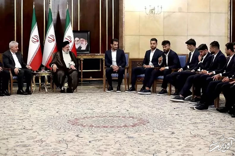 تصاویر - بدرقه ملی پوشان فوتبال با حضور رئیسی